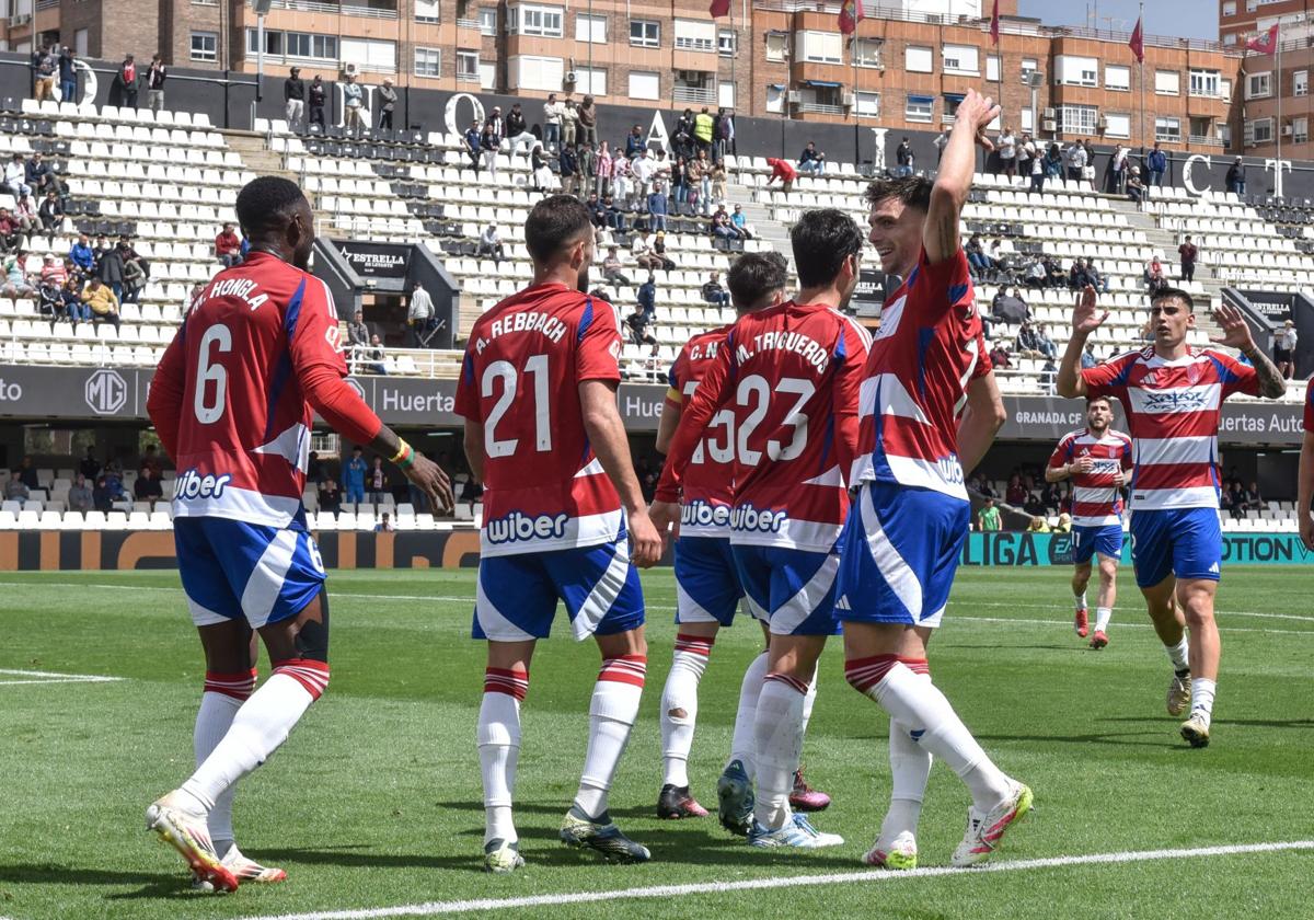 La lucha por el ascenso se calienta en segunda | ideal