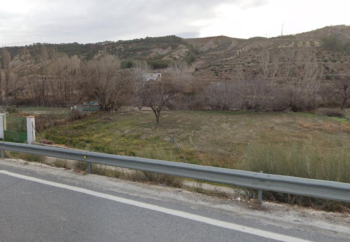 Muere al quedar atrapado bajo el tractor que conducía en La Peza