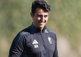 Arturo sonríe durante un entrenamiento