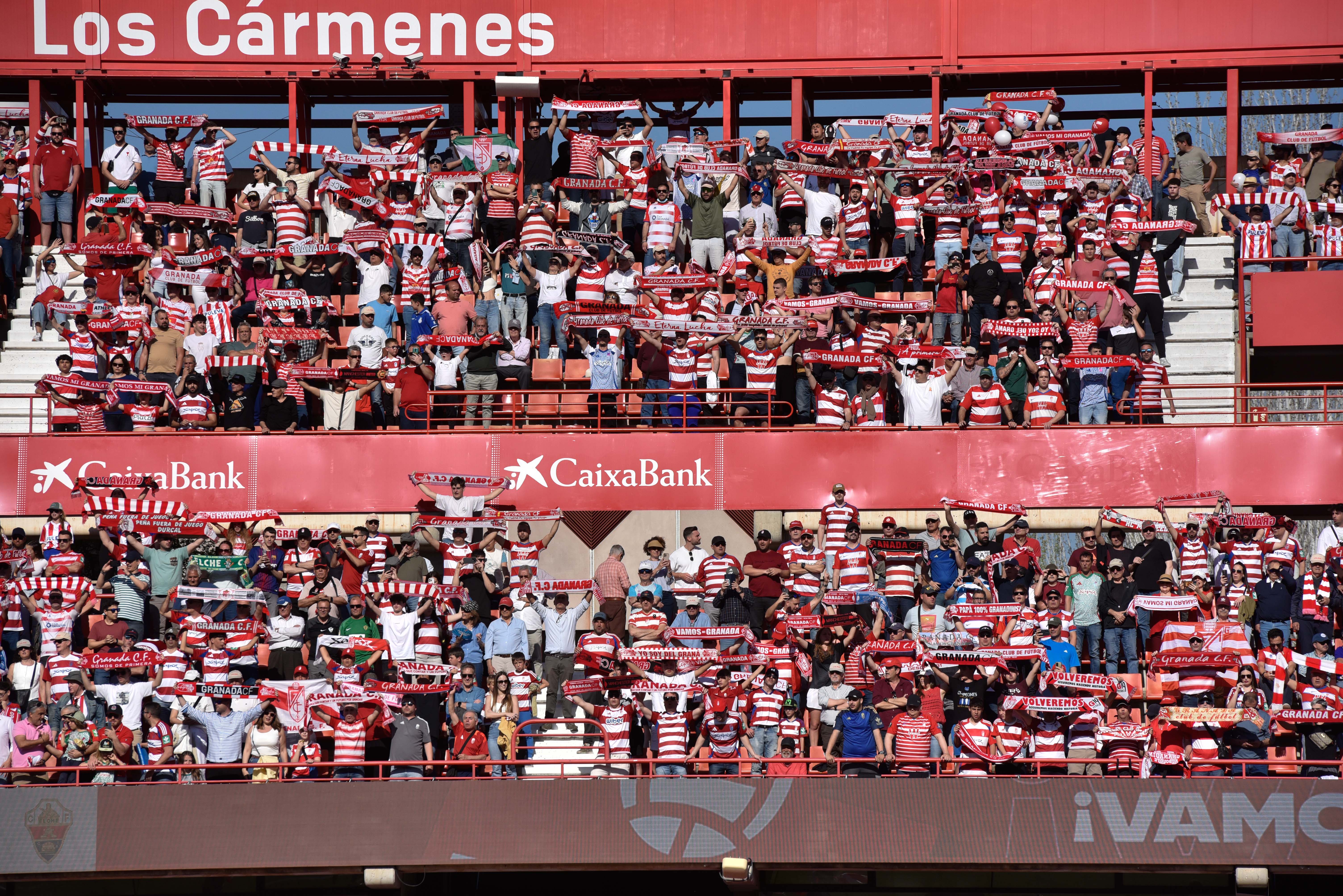 Encuéntrate en Los Cármenes durante el Granada - Elche