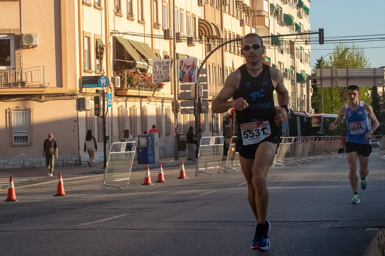 Encuéntrate corriendo en la Media Maratón de Granada
