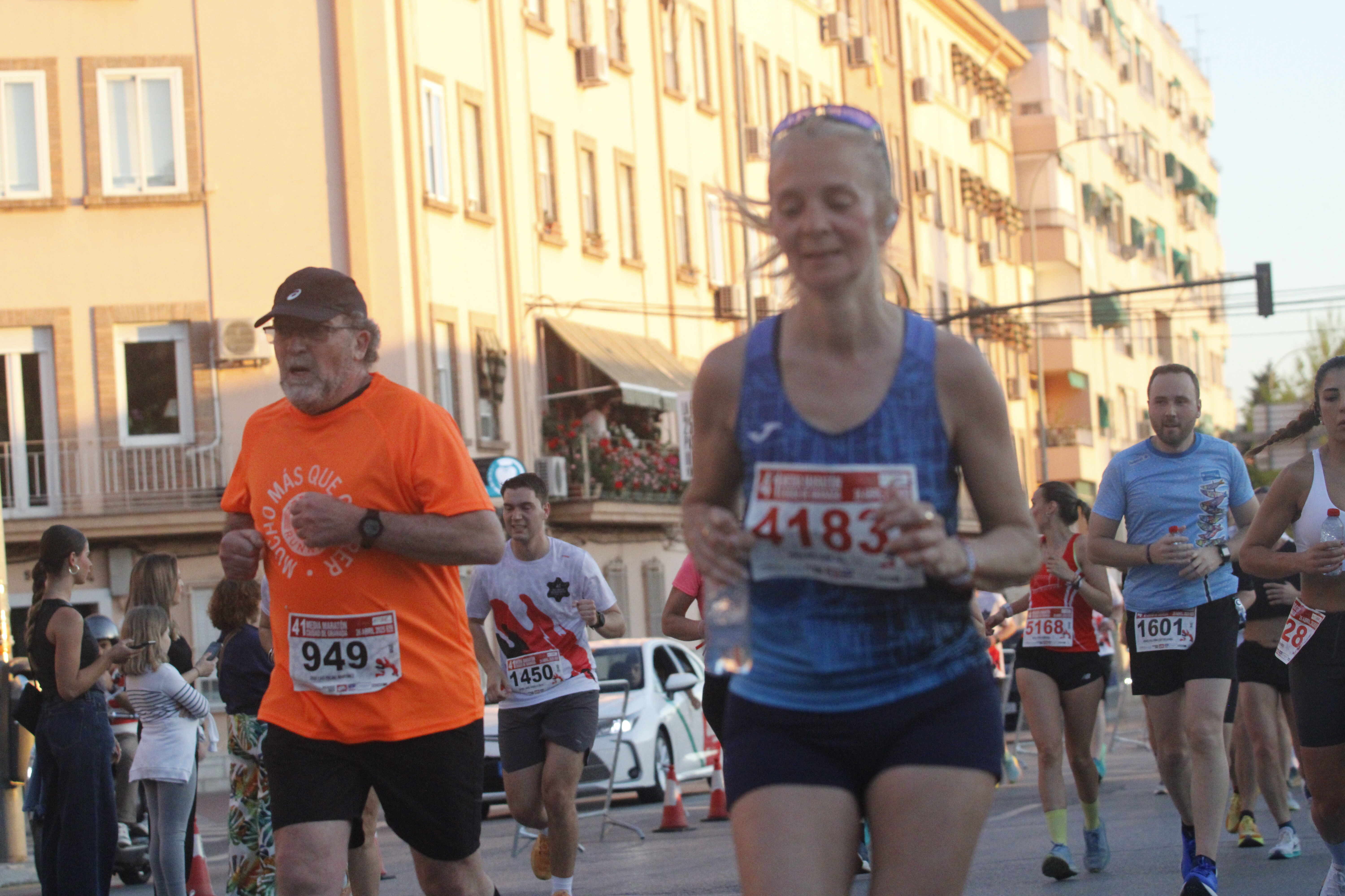 Encuéntrate corriendo en la Media Maratón de Granada