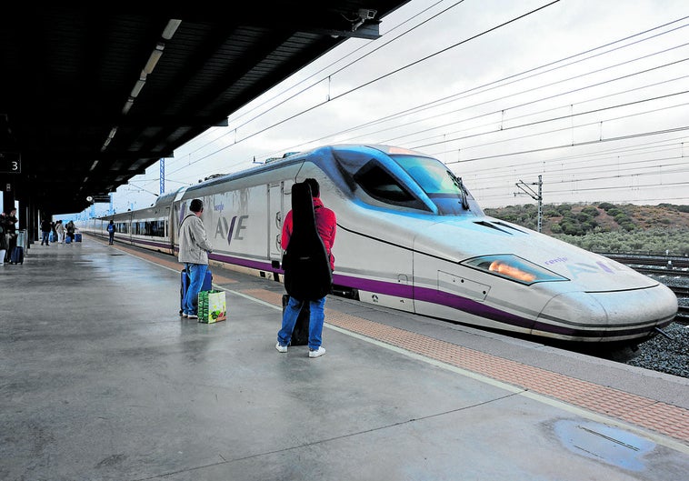 La conexión con más paradas intermedias para los viajeros está en Granada