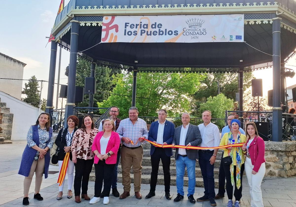 Castellar concita el interés económico y cultural a través de la Feria de los Pueblos
