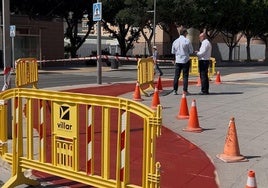 Visita del concejal Casimiro a Nueva Andalucía.