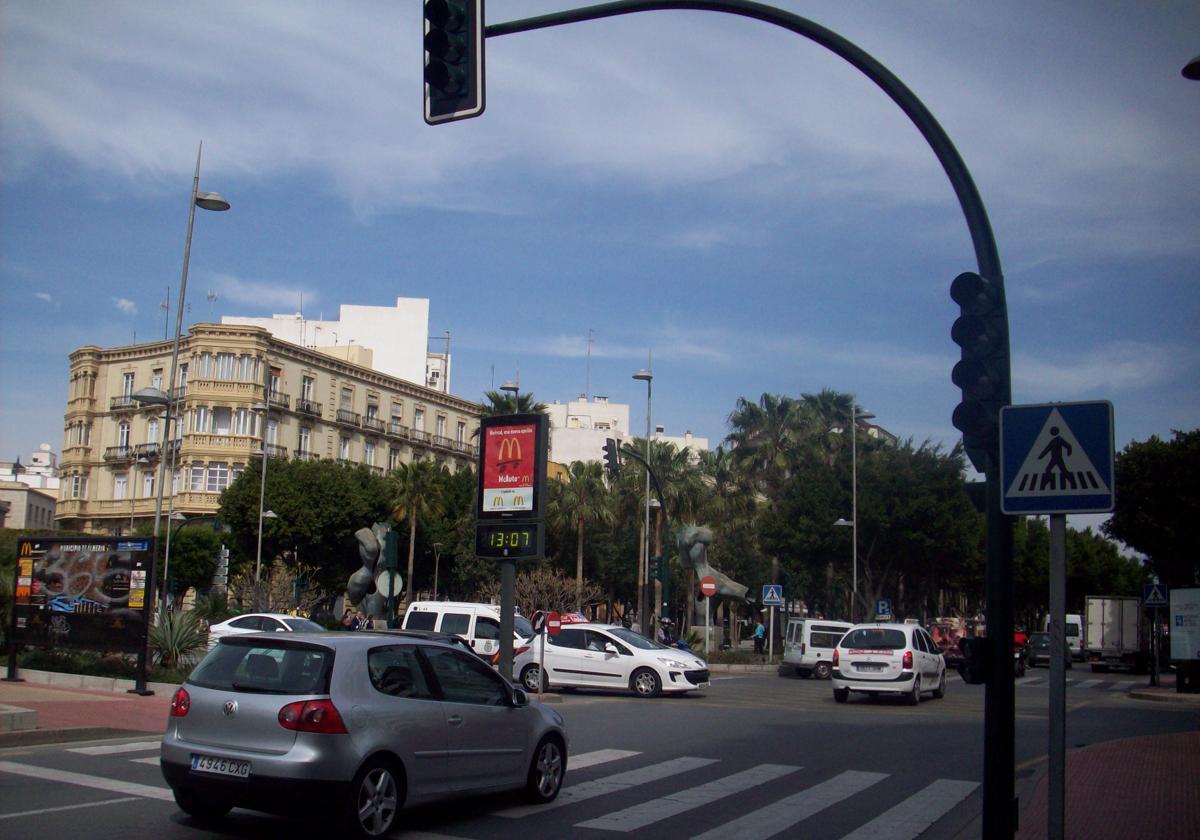 Almería se queda sin luz en todos sus servicios