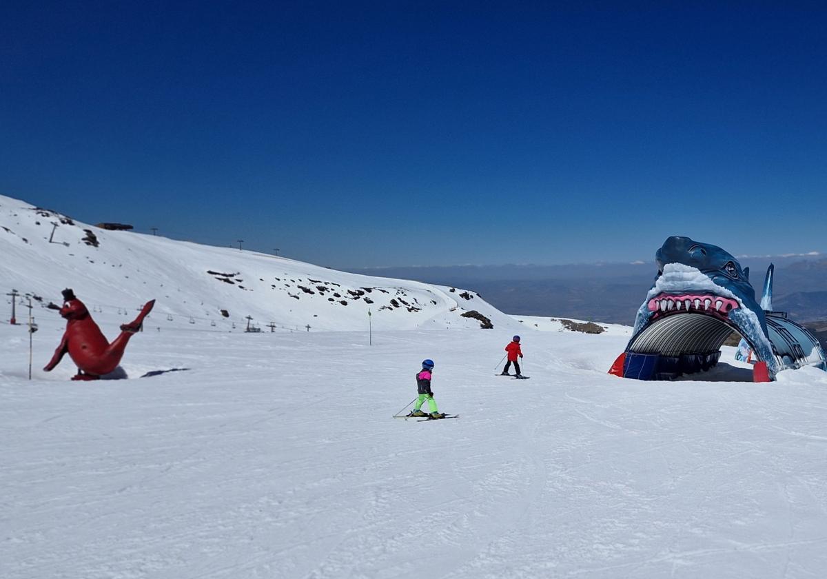 Sierra nevada abre con normalidad en su última semana de la temporada | ideal