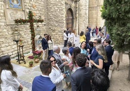 Cruz en la Plaza de San Ildefonso.