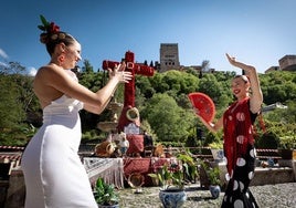 Granada celebra sus Cruces de Mayo.