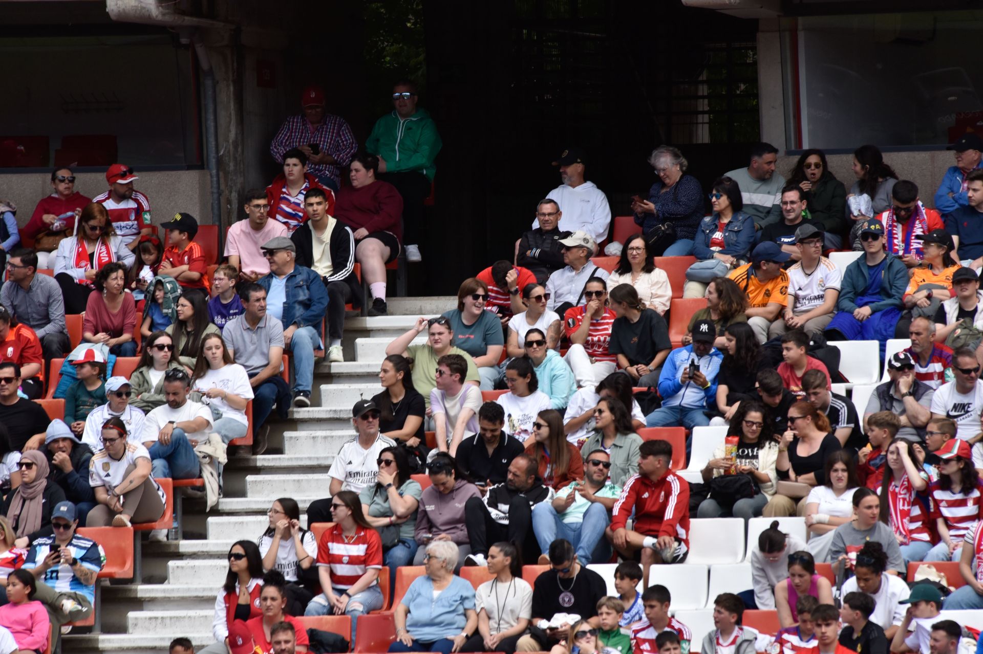 Encuéntrate en Los Cármenes en el Granada-Real Madrid
