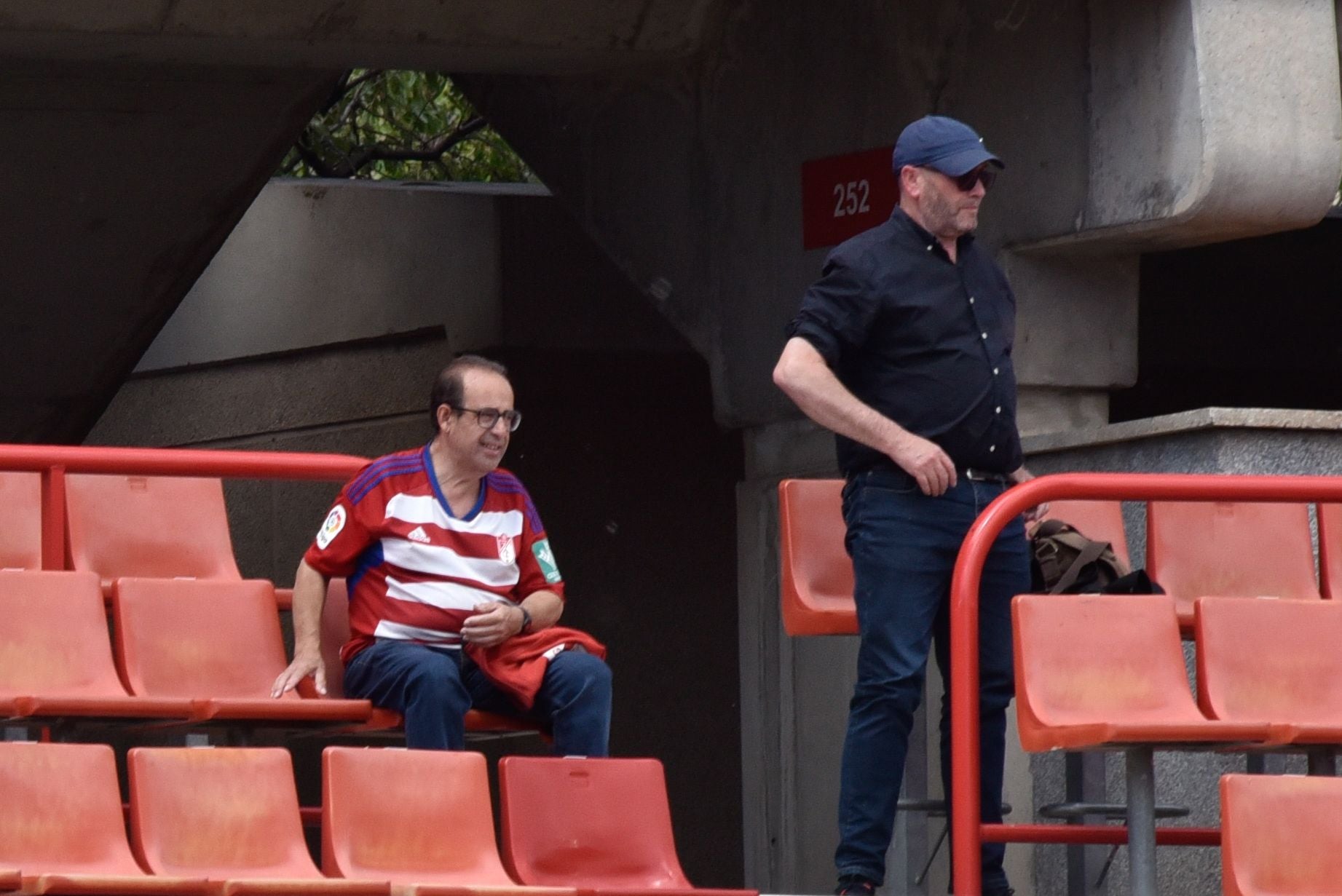 Encuéntrate en Los Cármenes en el Granada-Real Madrid