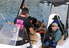 Jane Goodall, la madre de los chimpancés, a la busca de ballenas en La Herradura