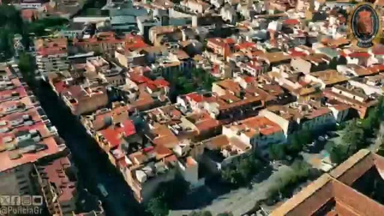 Espectacular vídeo de las Cruces de Granada a visa de pájaro: ¿te encuentras?