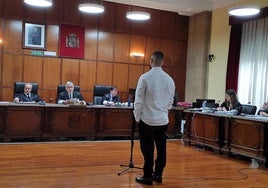 El acusado, durante el juicio.