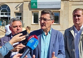 El PSOE alerta que Salud «planifica en los despachos abrir consultas externas de Torrecárdenas» sin aumentar plantilla