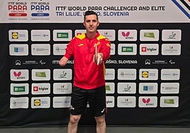 José Manuel Ruiz posa en Eslovenia, donde consigue los primeros puntos para los próximos Juegos Paralímpicos.