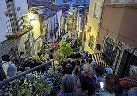 Público durante la actuación del dúo Mapa.