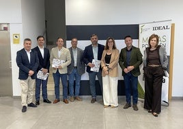 De izquierda a derecha, José Luis Adán, Carlos Sánchez, Santiago Villar, Gaspar Moral, Víctor Martínez, María Jerez, Javier Perales y María José Martínez.