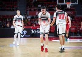 Ubal (centro) y Visconti (d) volvieron a ser claves para el Covirán.