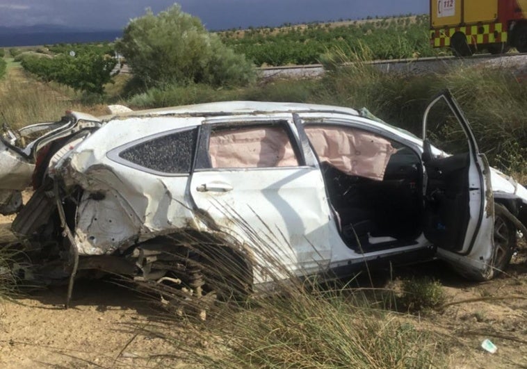 Cuatro heridos al chocar dos coches cerca de Benamaurel