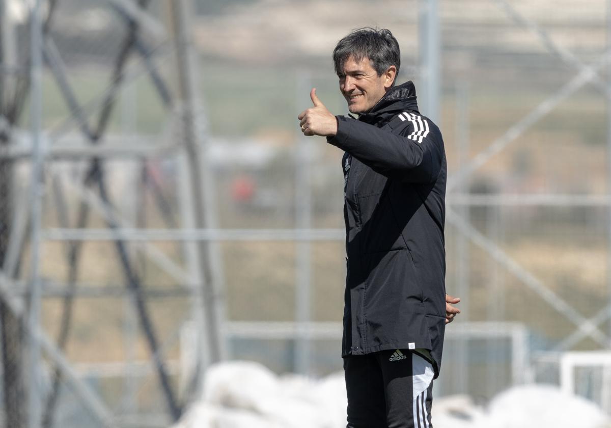 El granada anuncia a pacheta como nuevo entrenador | ideal