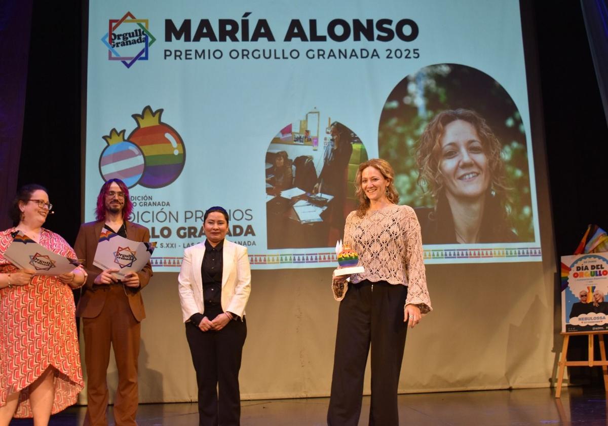 Una gala para reconocer el activismo abre paso a los actos del orgullo 2025 en granada | ideal