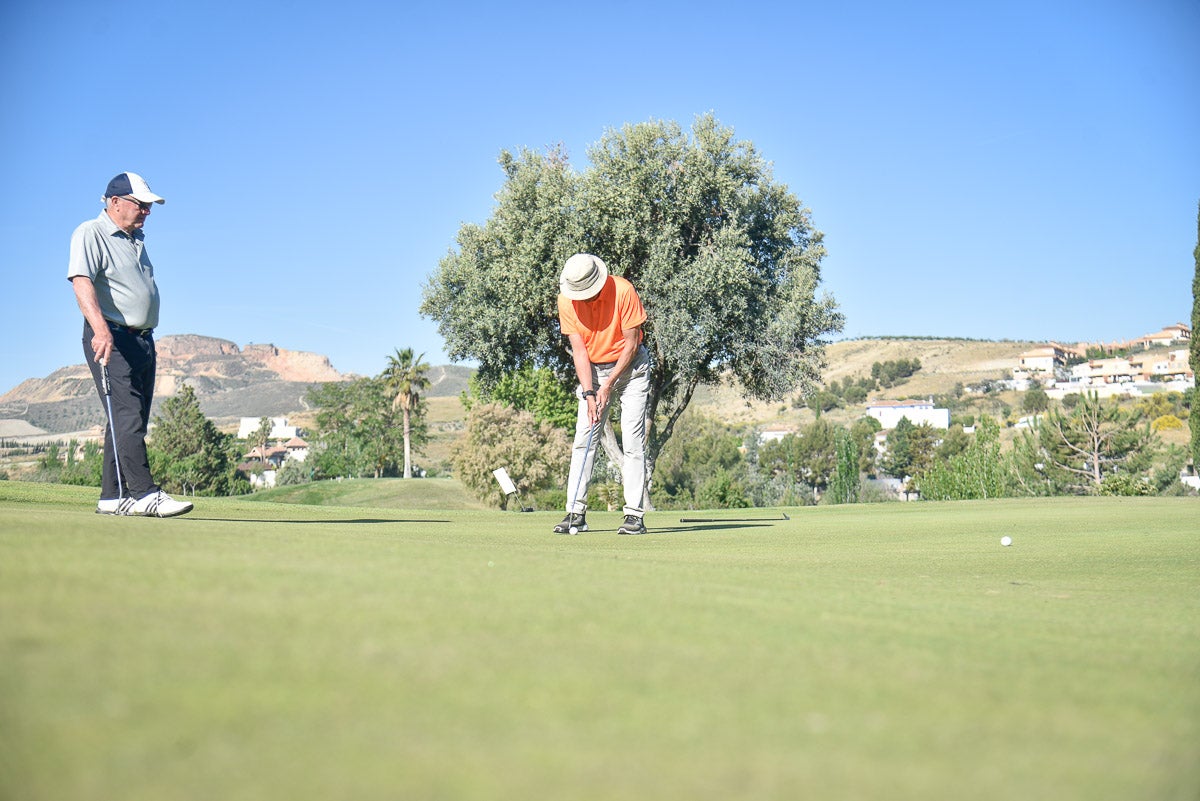 Encuéntrate en el IV Torneo de Golf IDEAL