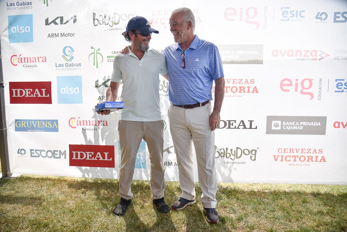 Ambiente y premiados del IV Torneo de Golf IDEAL