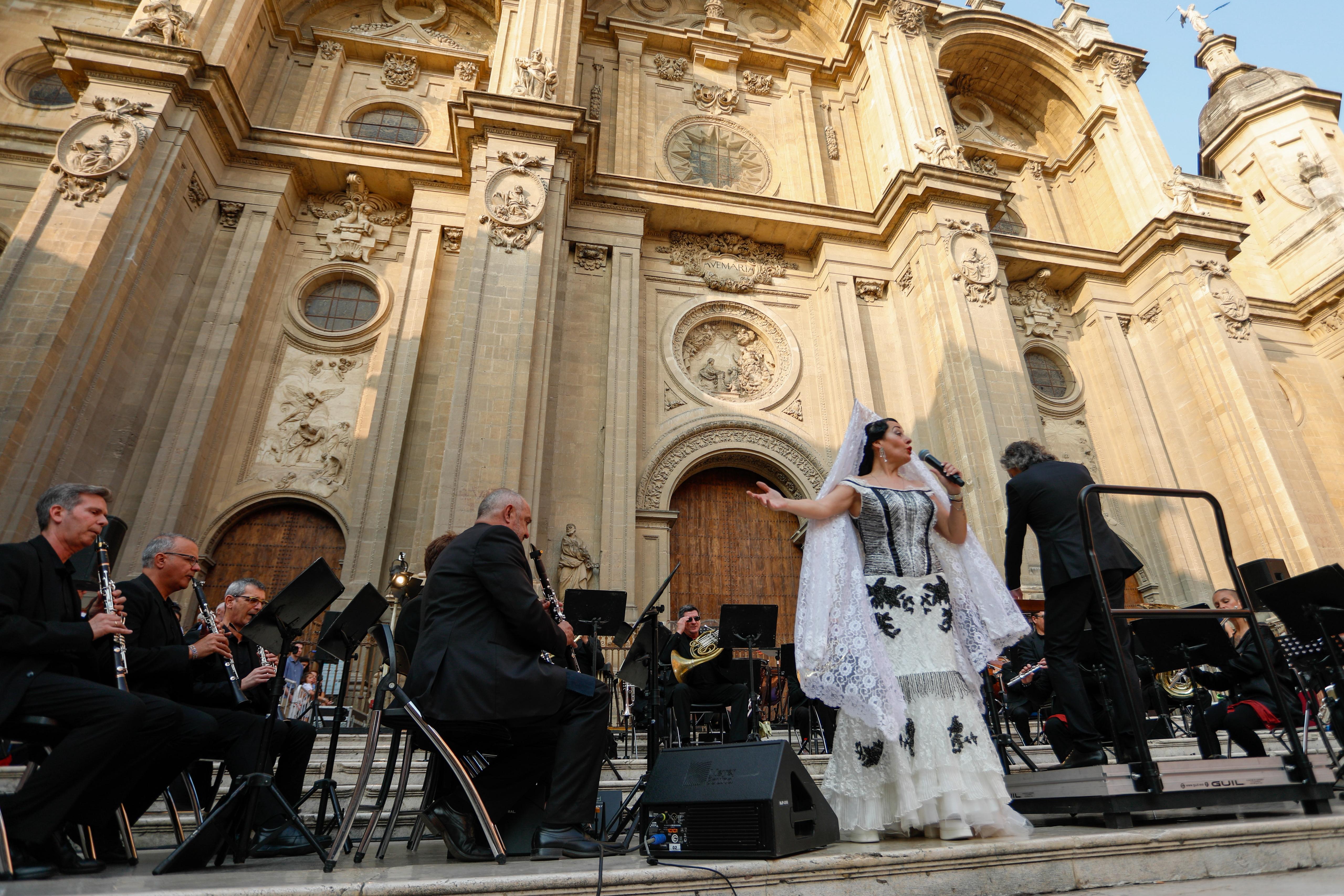Las imágenes de la Noche en Blanco de Granada