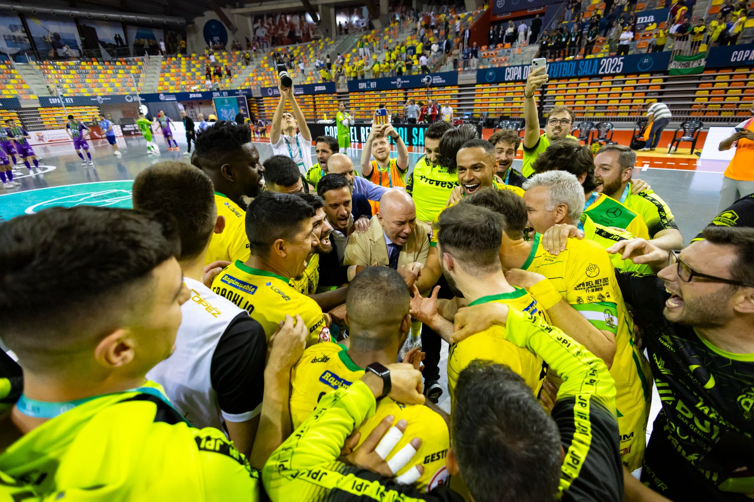 La semifinal de Copa del Jaén FS, en imágenes
