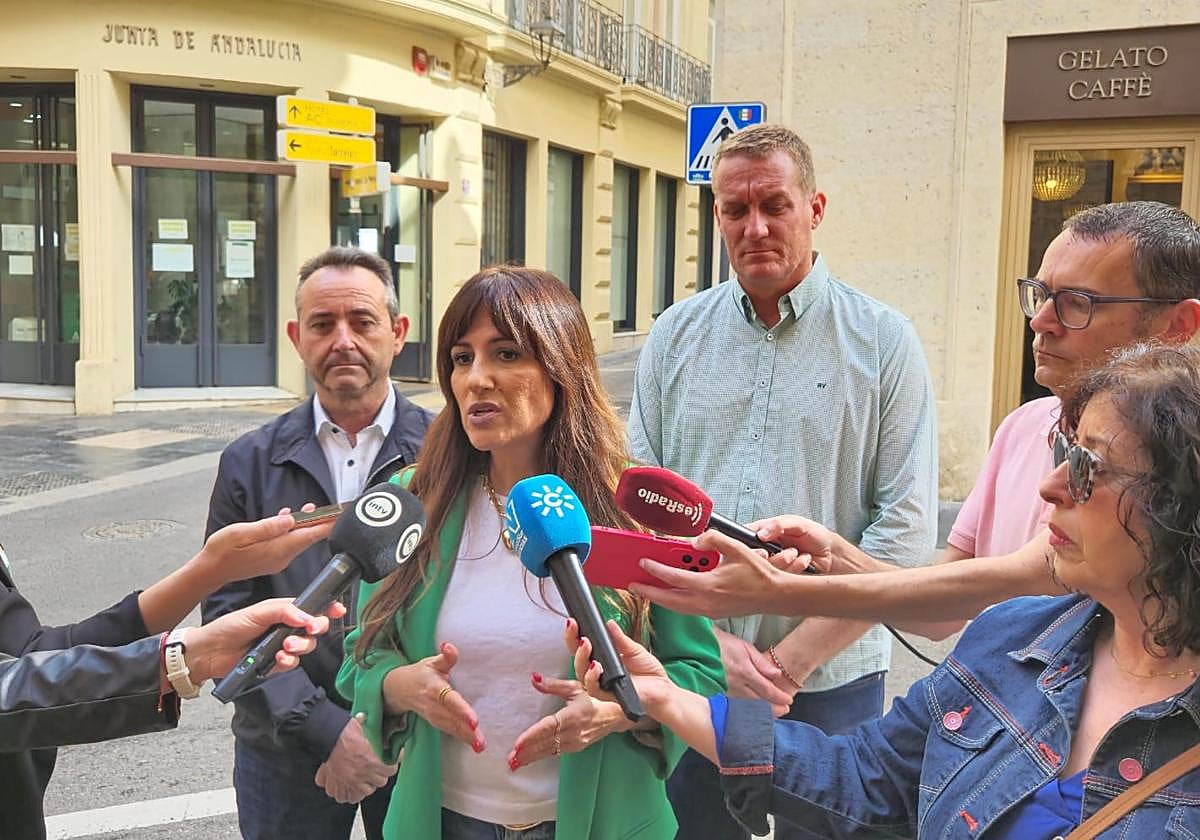 El PSOE denuncia que Moreno Bonilla «abandona a su suerte» a las personas dependientes