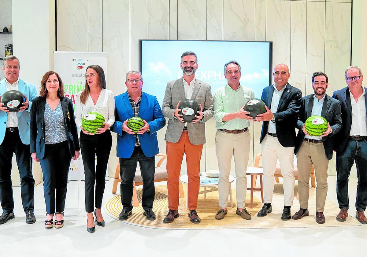 Almería llega a los cines con la campaña para promocionar la sandía 'no hay verano sin... ' | ideal