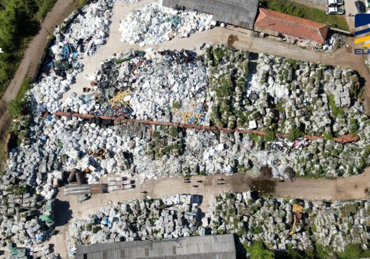 Una empresa de Almería, tapadera de una organización criminal dedicada al tráfico internacional de basura