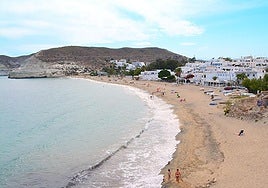 El pueblo pesquero de la costa de Andalucía que se ha detenido en el tiempo.
