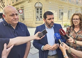 El PSOE critica que Javier Aureliano García «ha tirado por el desagüe» en el Levante y Almanzora 26,4 millones de euros en agua