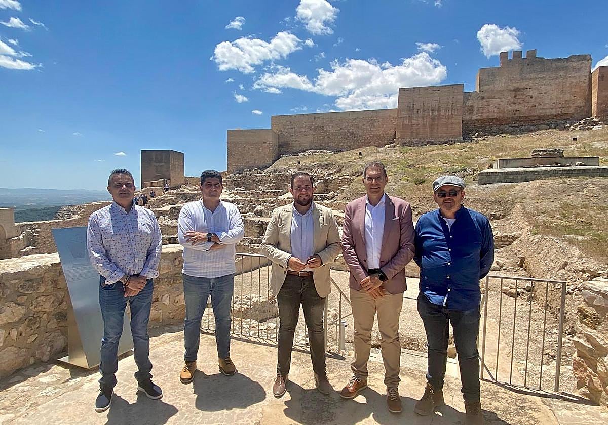 Diputación impulsa el castillo de Íllora con una ayuda de 20.000 euros