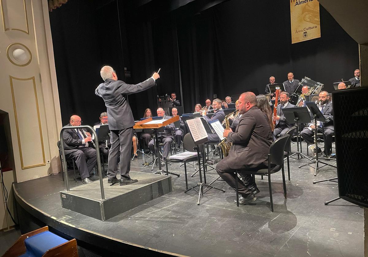 La banda municipal de almería ofrecerá 'una mirada a la música escandinava y de europa oriental' en el teatro apolo | ideal