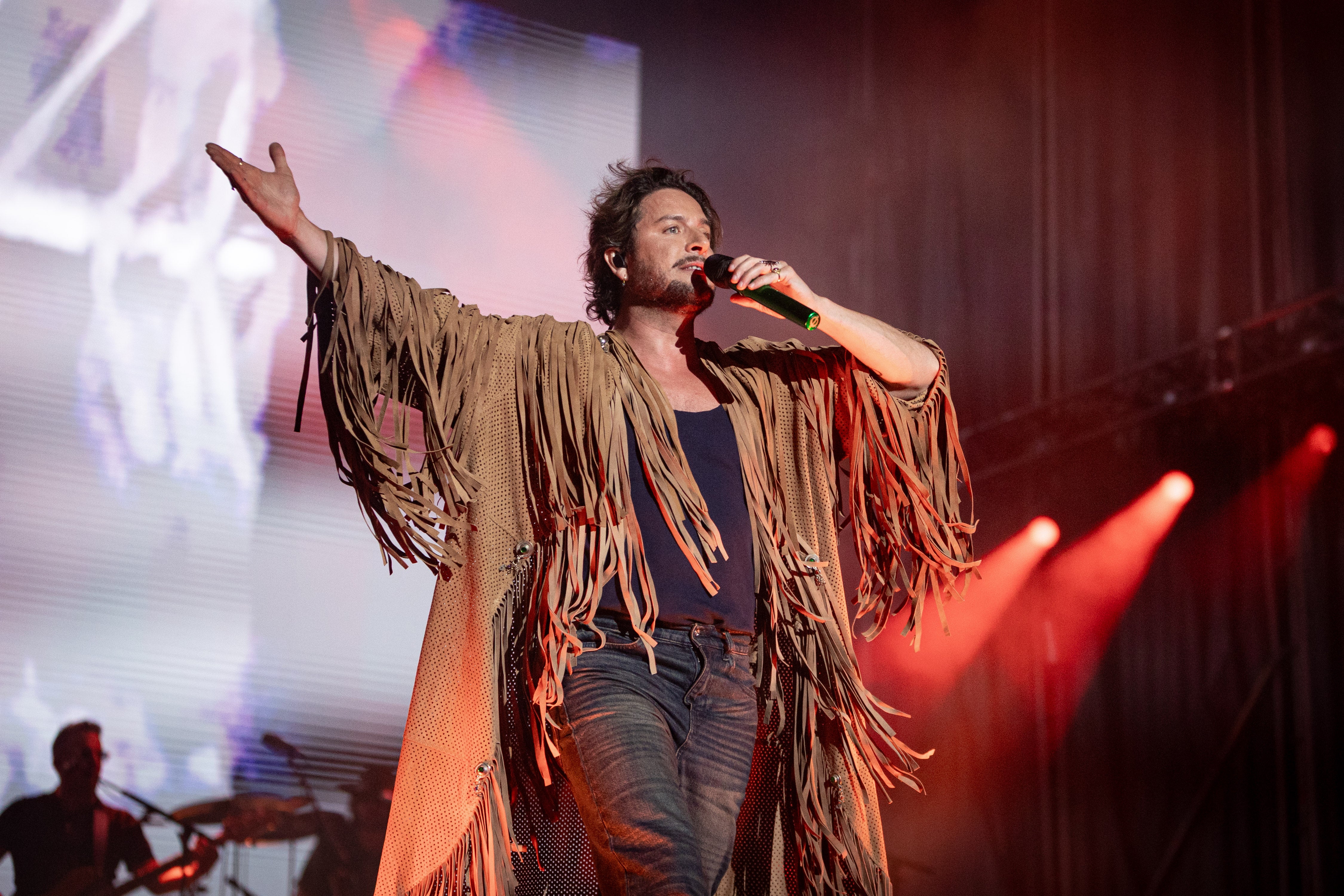 Las imágenes del concierto de Manuel Carrasco en Granada