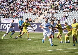 Una de las jugadas del partido.