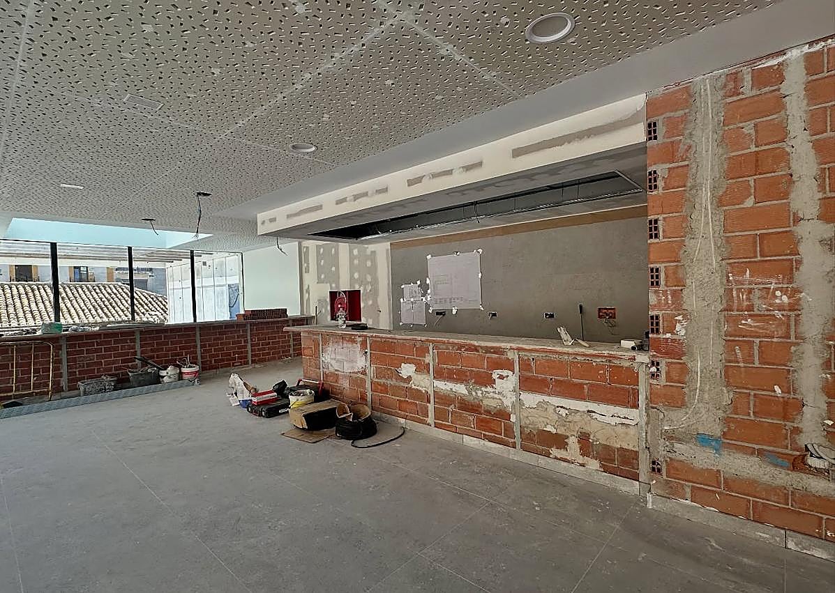 Imagen secundaria 1 - Avanza la remodelación del Mercado de Abastos de Baeza