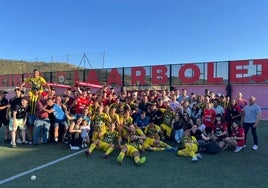 Los pulpileños celebran el pase a la siguiente ronda y lo celebran en Cieza.