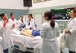 La UGR no concreta las plazas que habrá en Medicina a una semana de la selectividad