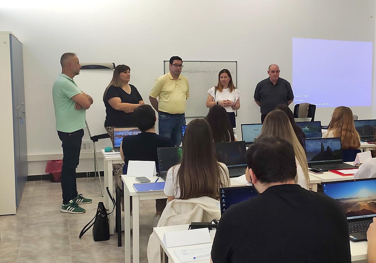 Tabernas creará 36 puestos de trabajo con dos proyectos de formación