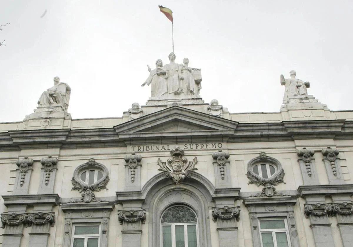 Absuelven a un conductor que conducía sin carné al desconocer que había perdido los puntos | ideal