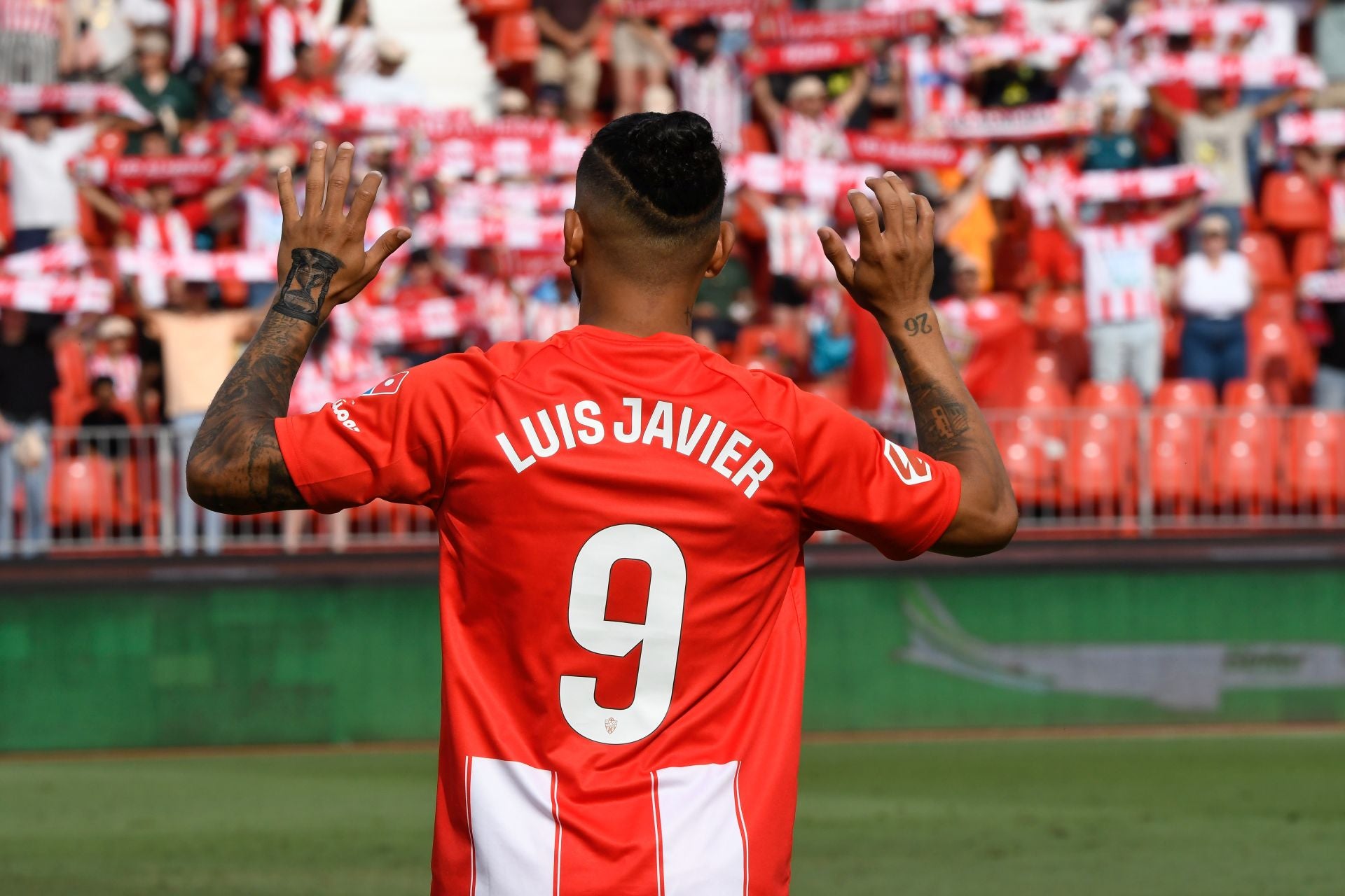 El Almería, control y clase