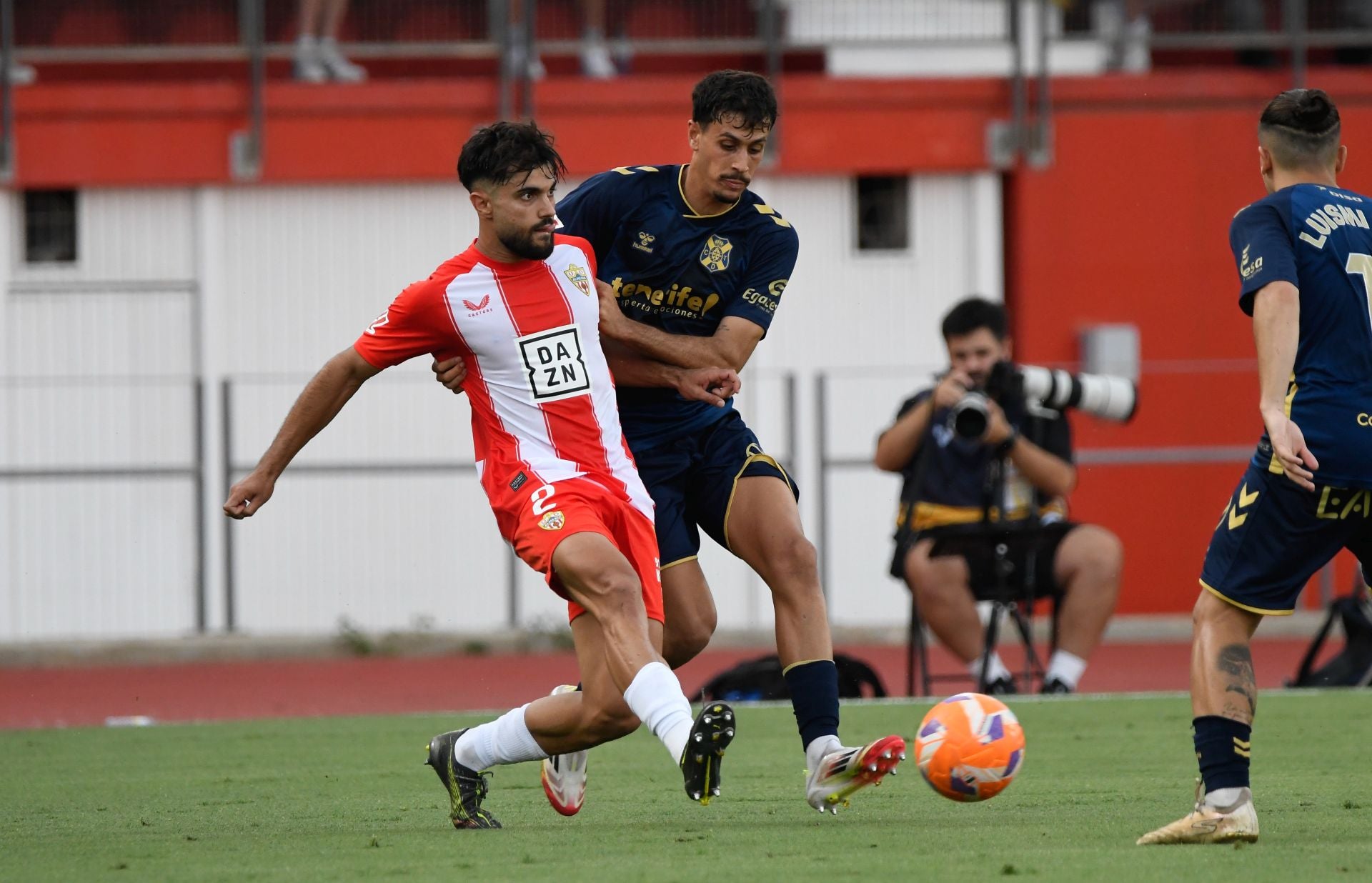 El Almería, control y clase