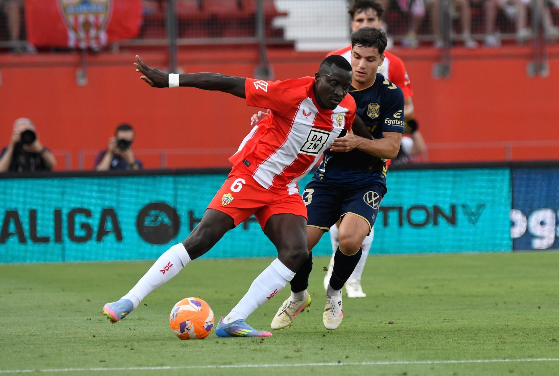 El Almería, control y clase