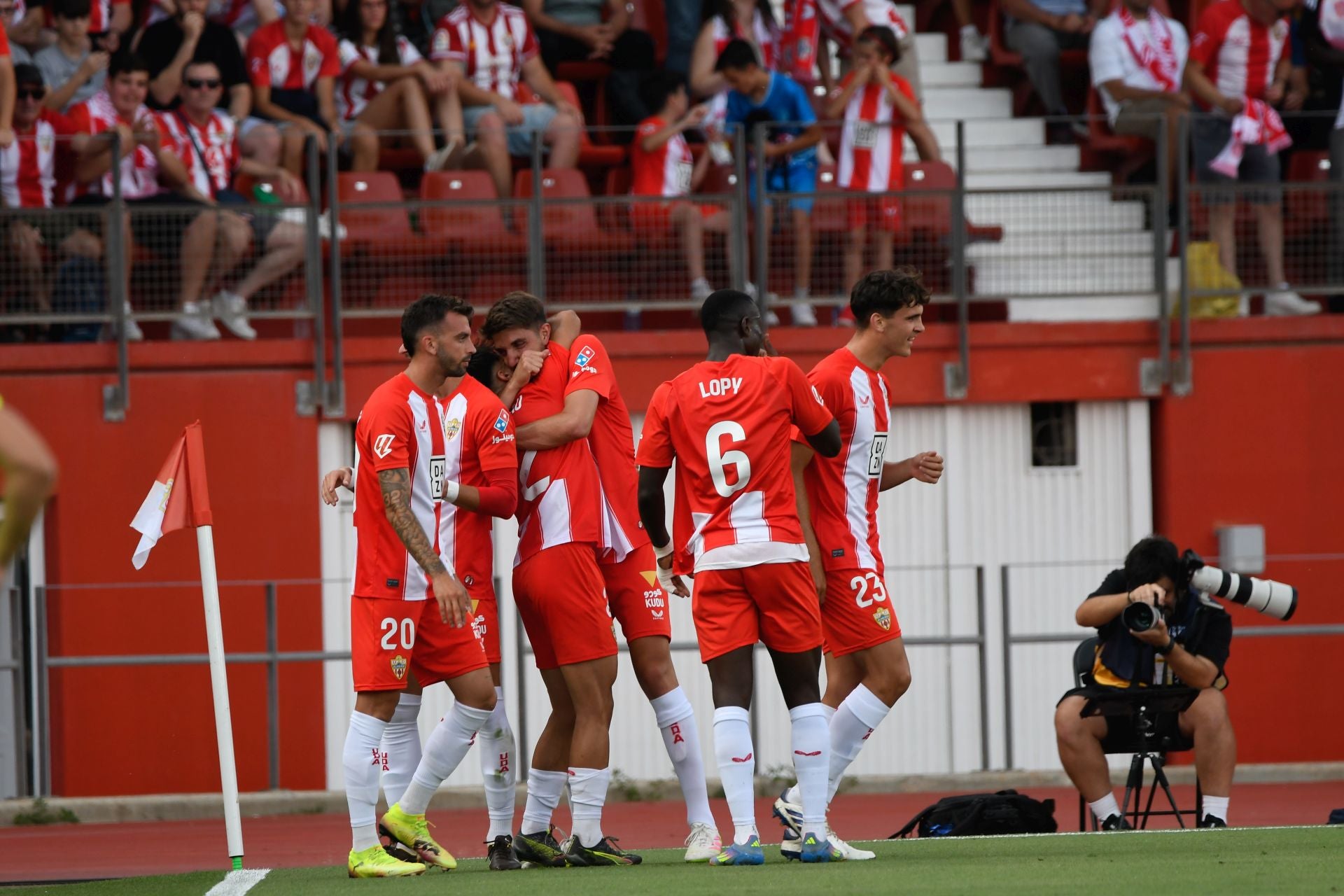 El Almería, control y clase