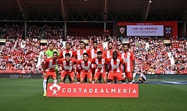 Once inicial del Almería contra el Tenerife