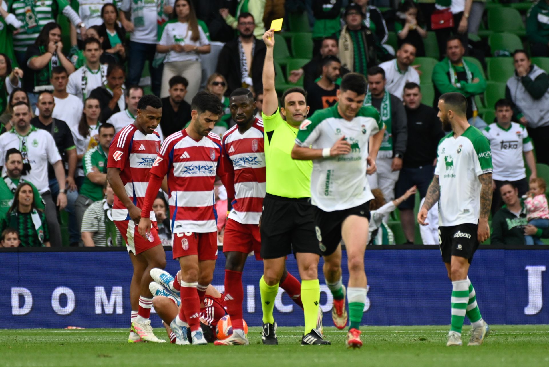 El Racing - Granada CF, en imágenes